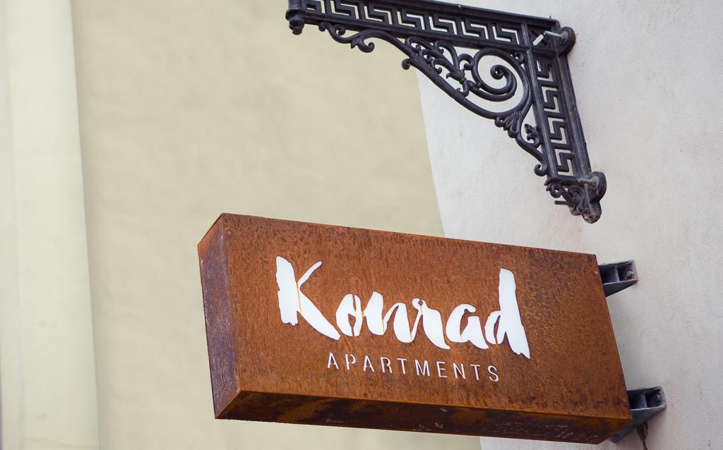 Konrad Old Town Aparthotel Tartu Buitenkant foto