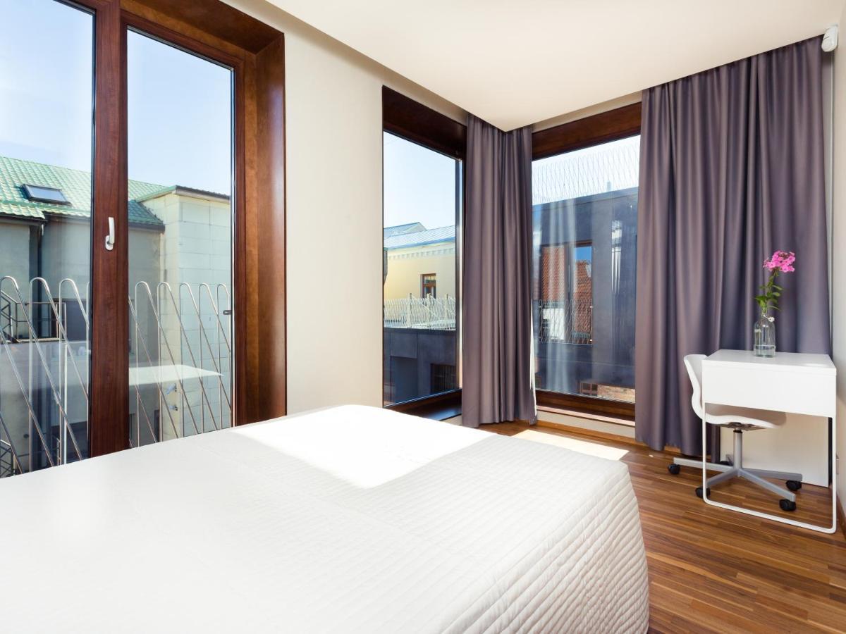 Konrad Old Town Aparthotel Tartu Buitenkant foto